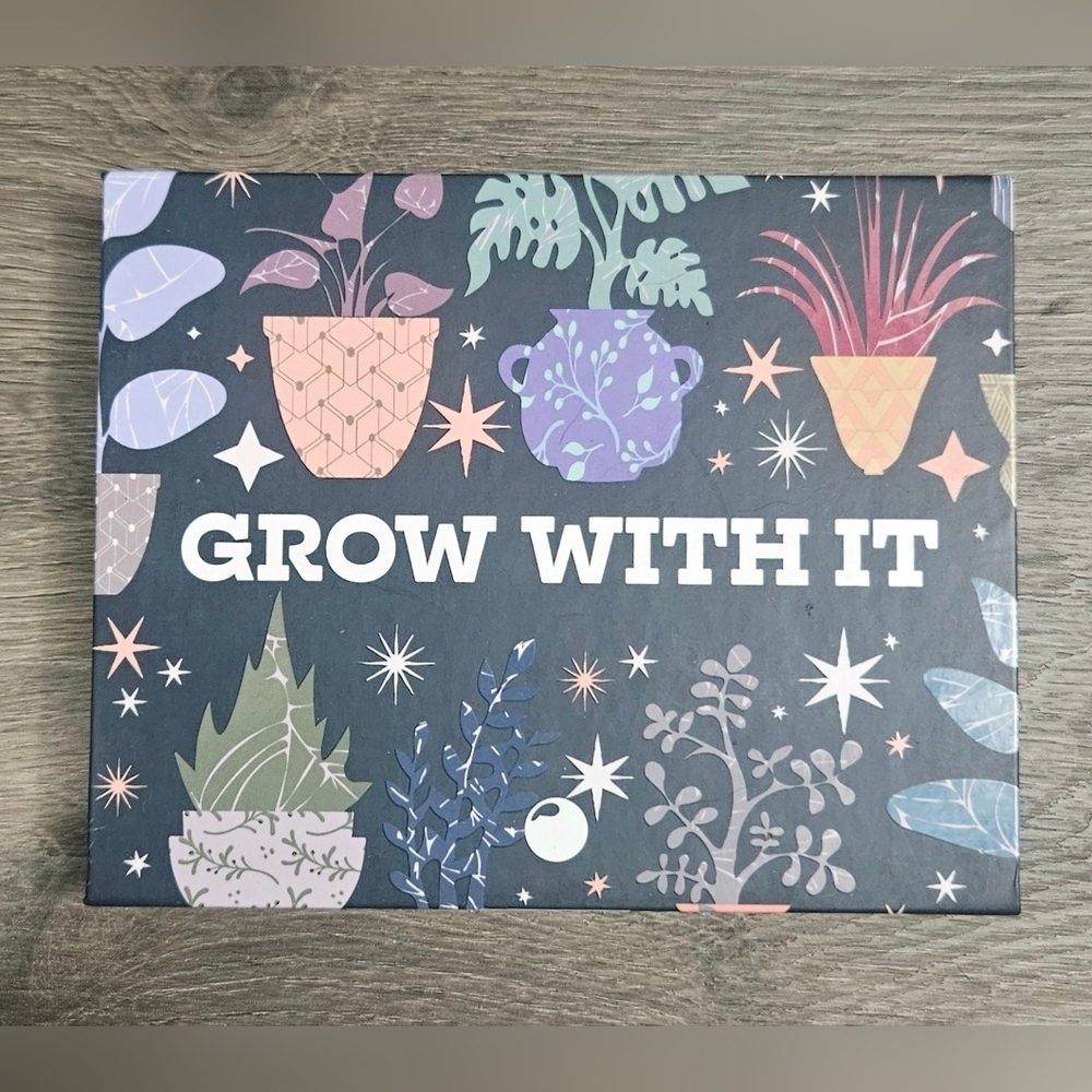ZOX "GROW WITH IT" #58 PEARL WRISTBAND & PIN NEW MEDIUM Magnetic Collectible Box